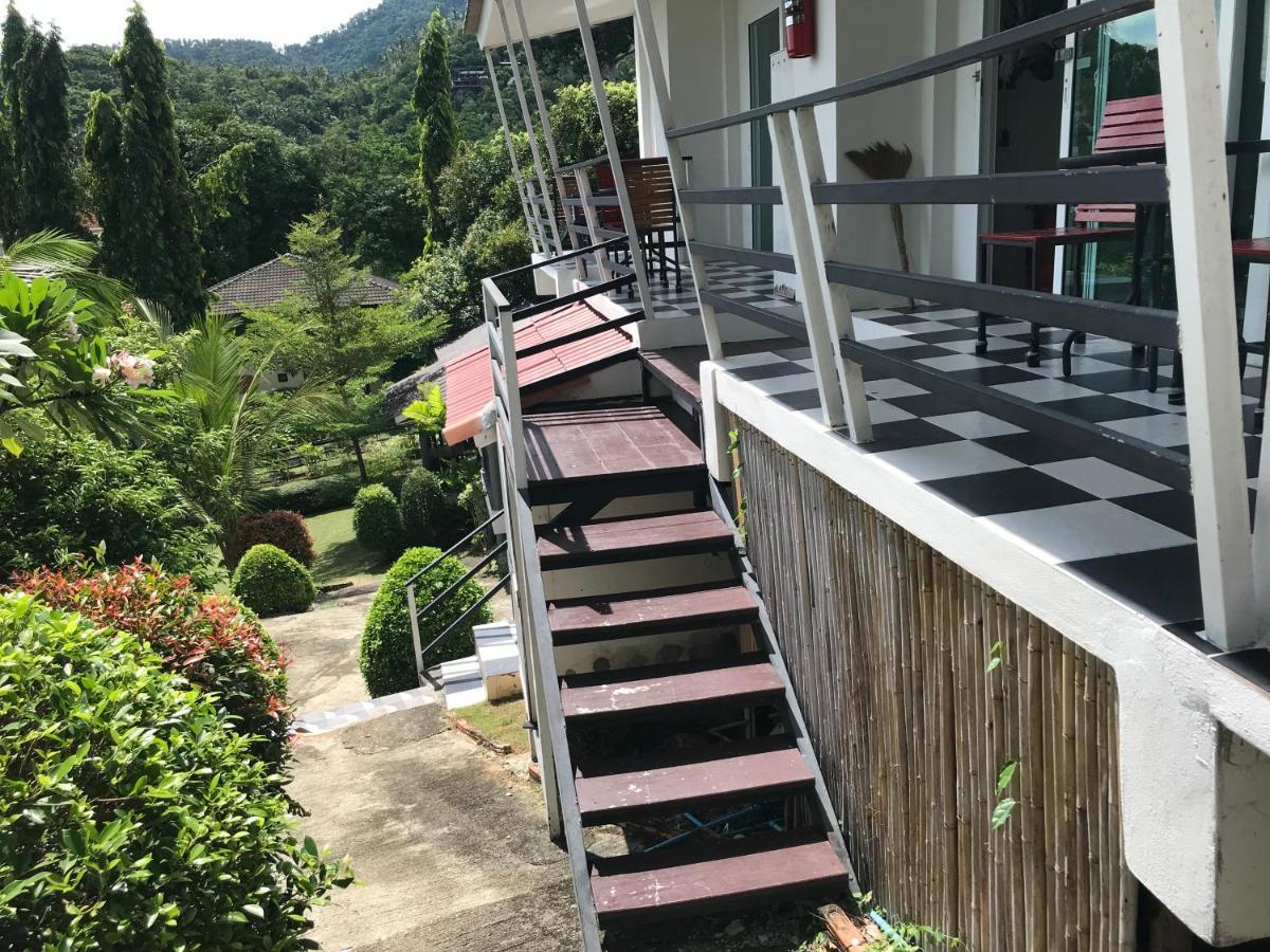 Private Lodge Beachside Samui Lamai Room photo